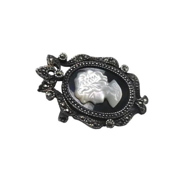 925 Sterling Silver Black Onyx Mother of Pearl Cameo Brooch Pin VTG - Picture 2 of 5